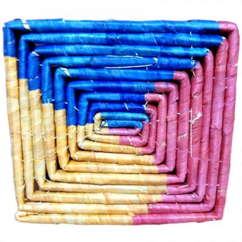 Dessous de plat carré en paille multicolore